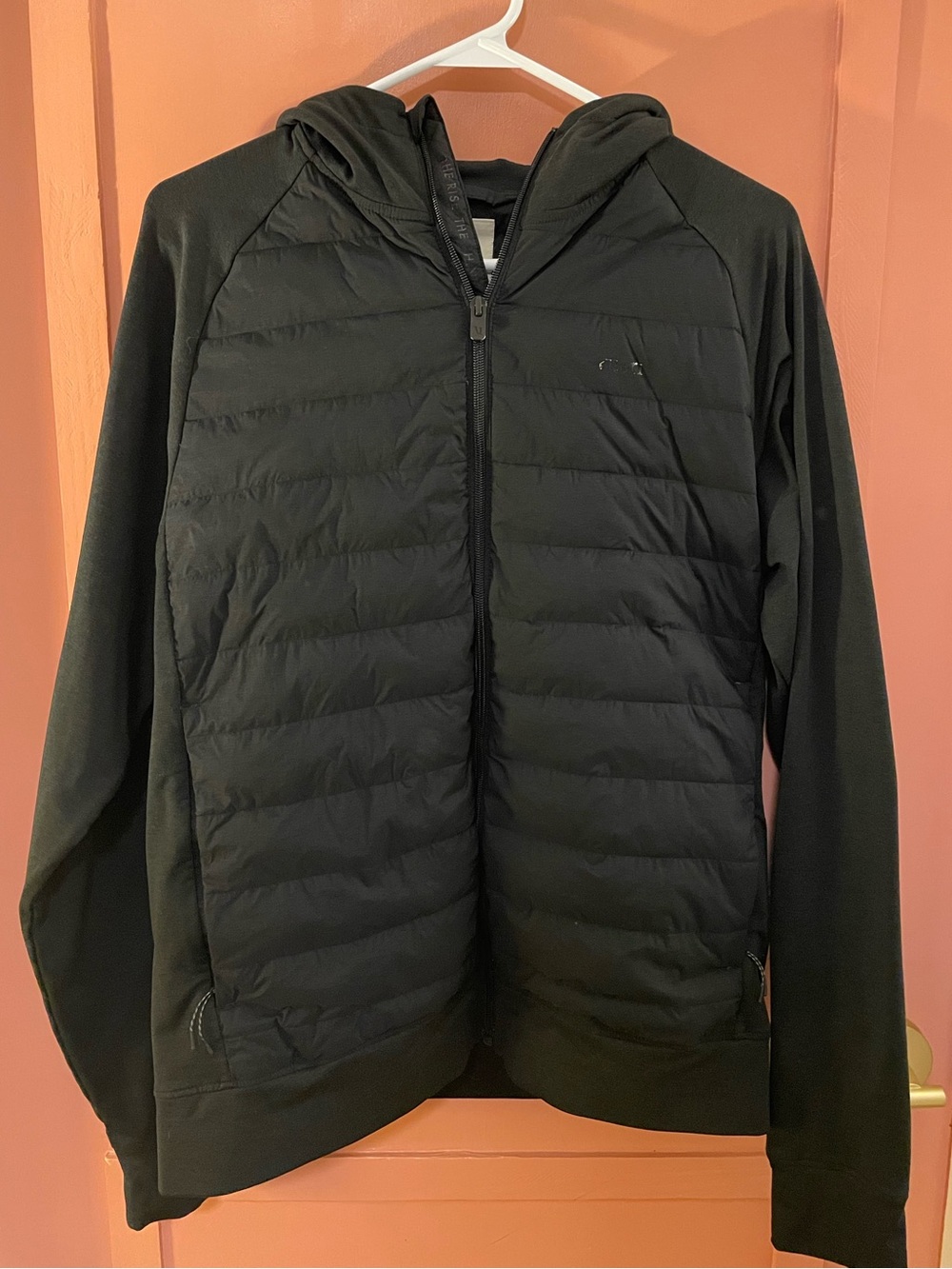 Vuori Men's Black Quilted Hooded Jacket